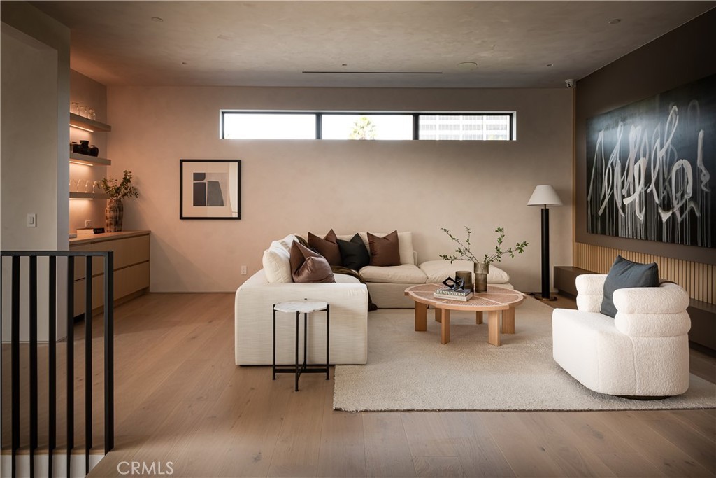 Photo 19 of 4543 Densmore Ave, Encino, CA 91436