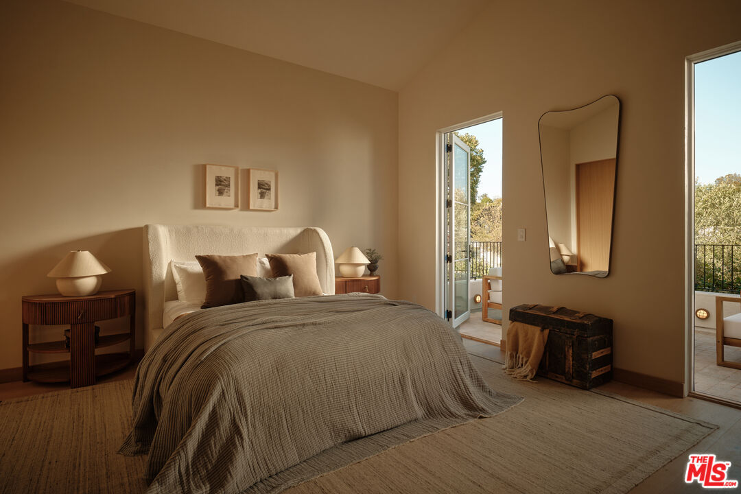 Photo 16 of 411 N Bowling Green Way, Los Angeles, CA 90049