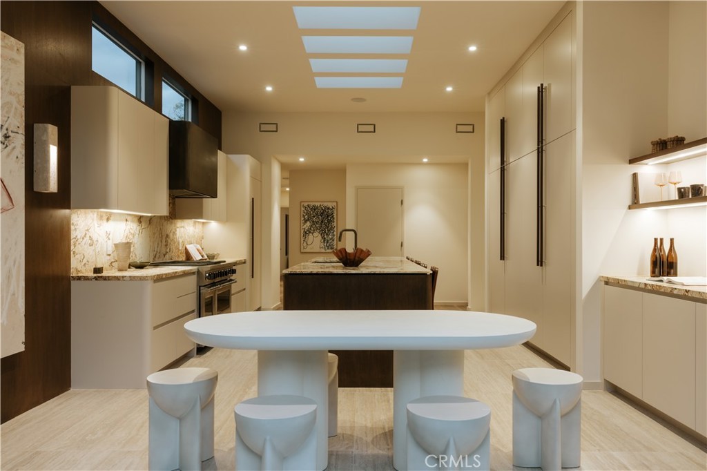 Photo 10 of 12162 Laurel Terrace Dr, Studio City, CA 91604