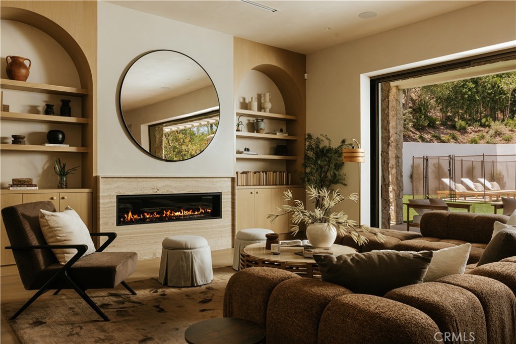 Photo 6 of 16933 Bosque Dr, Encino, CA 91436