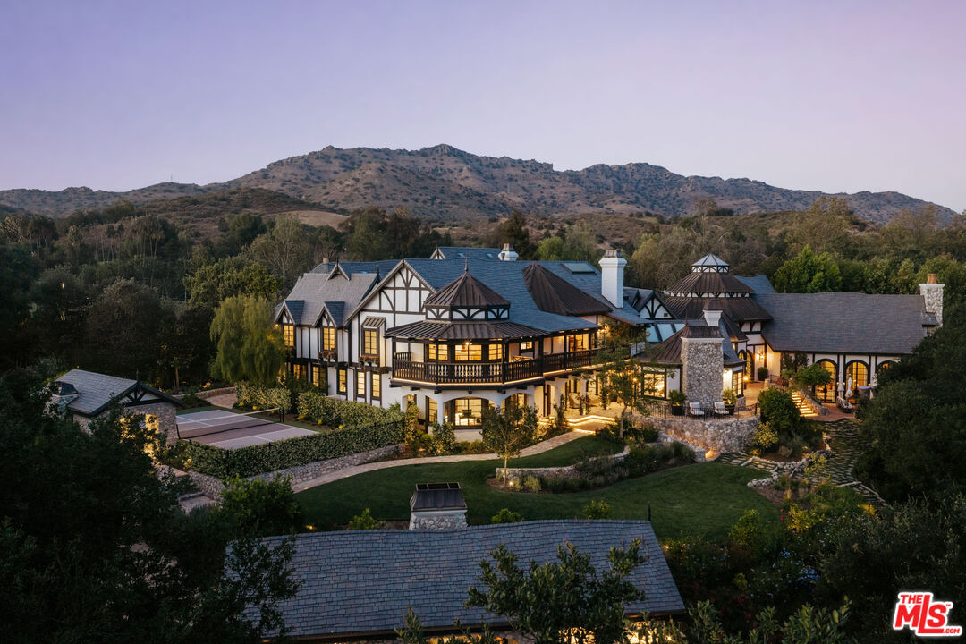 5076 Island Forest Place, Westlake Village, CA