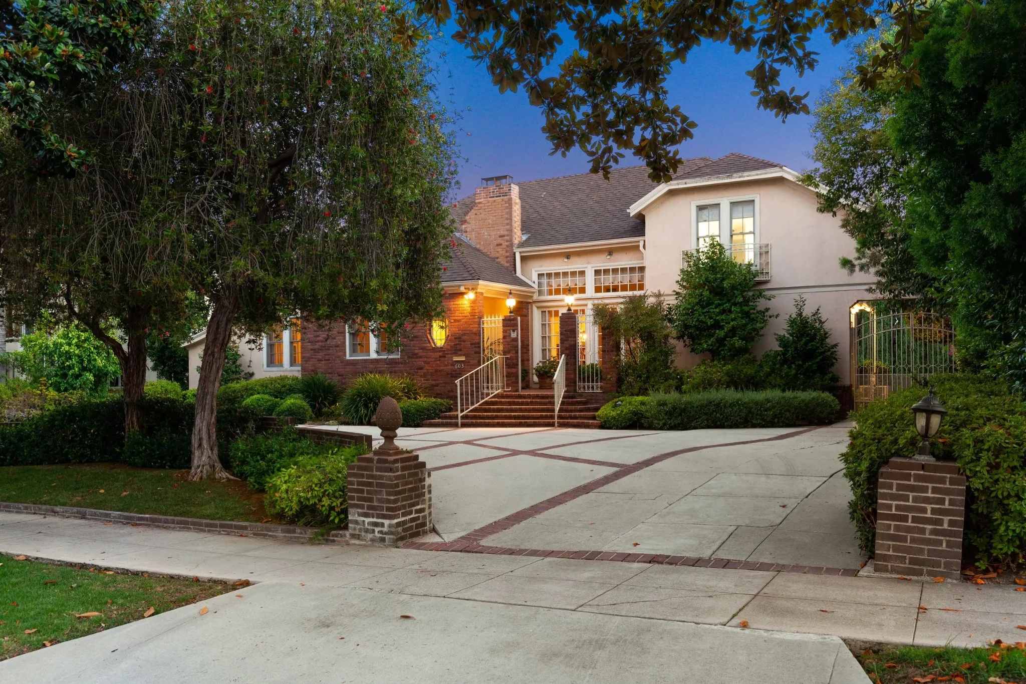 603 North Camden Drive, Beverly Hills, CA