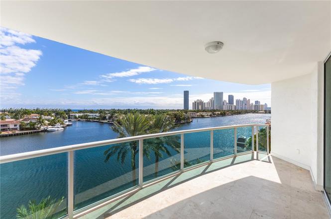 Photo 12 of 20201 East Country Club Drive, Unit 608, Aventura, FL 33180