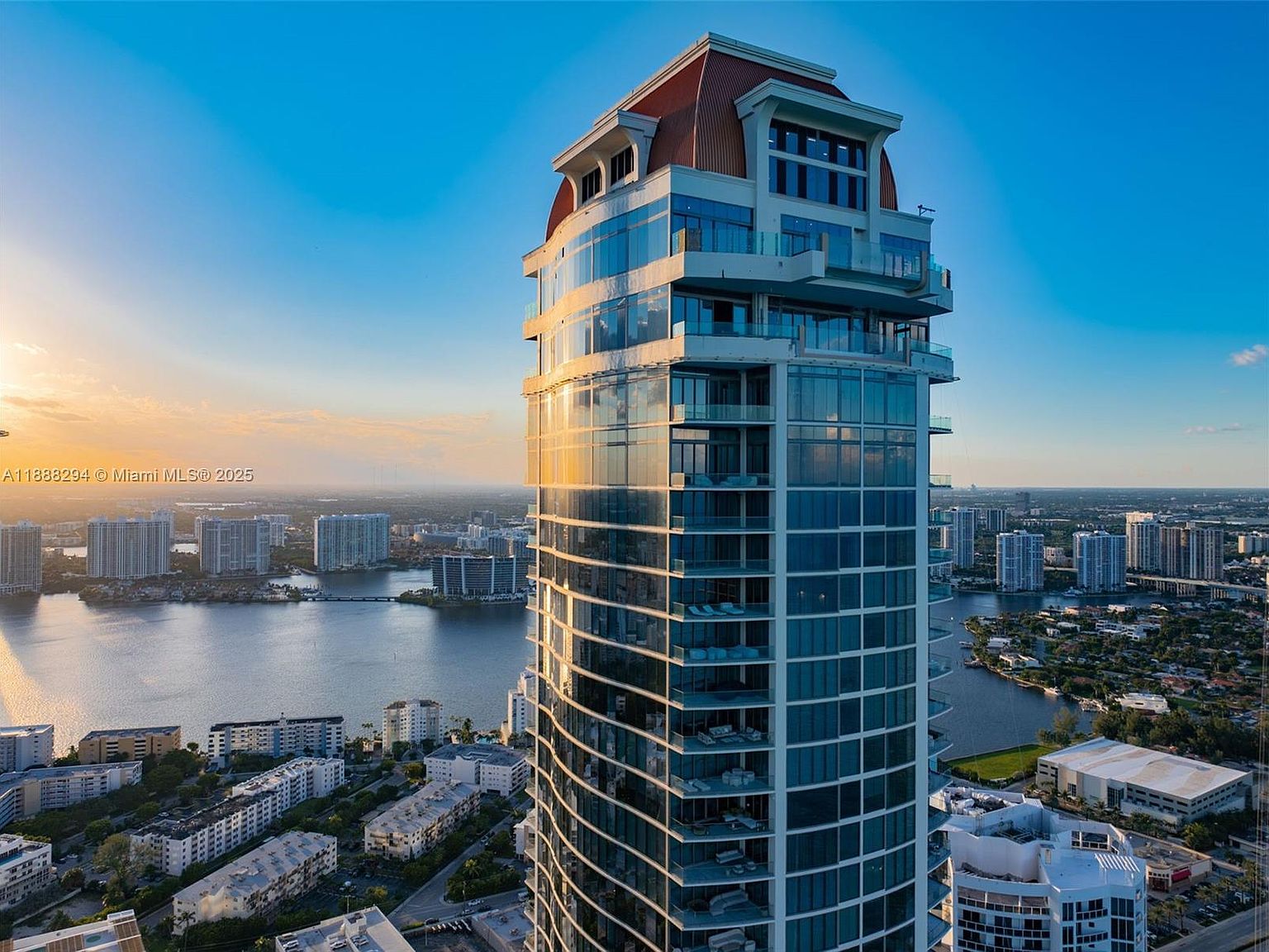 17975 Collins Avenue, N-1802, Sunny Isles Beach, FL