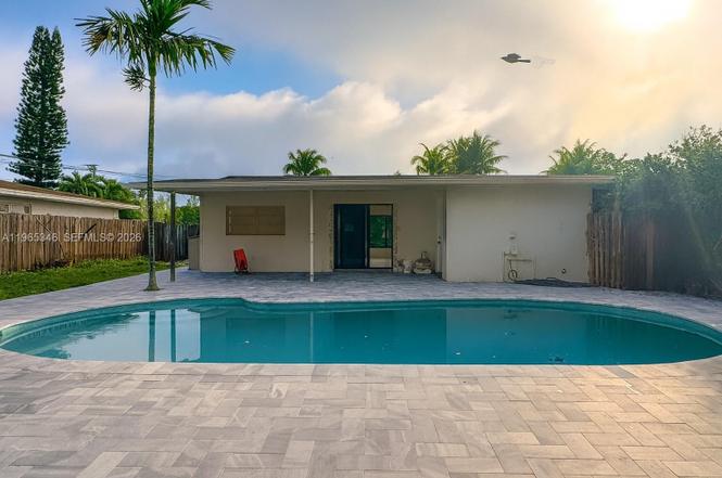 4671 Southwest 43rd Terrace, Unit 2, Fort Lauderdale, FL