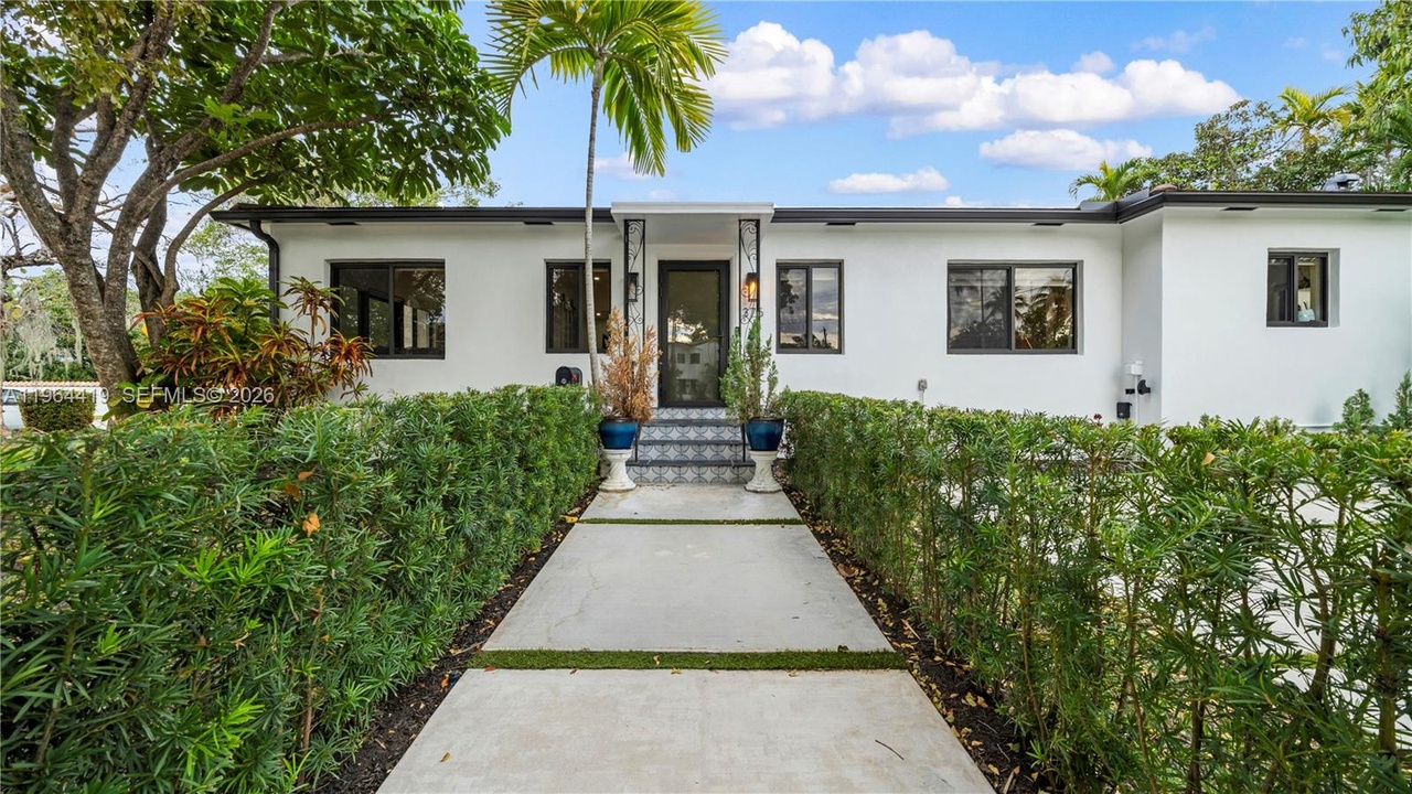 375 Southwest 32nd Road, Miami, FL