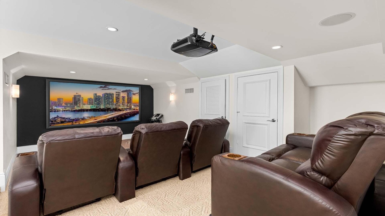 Photo 7 of 929 Banyan Drive, Delray Beach, FL 33483