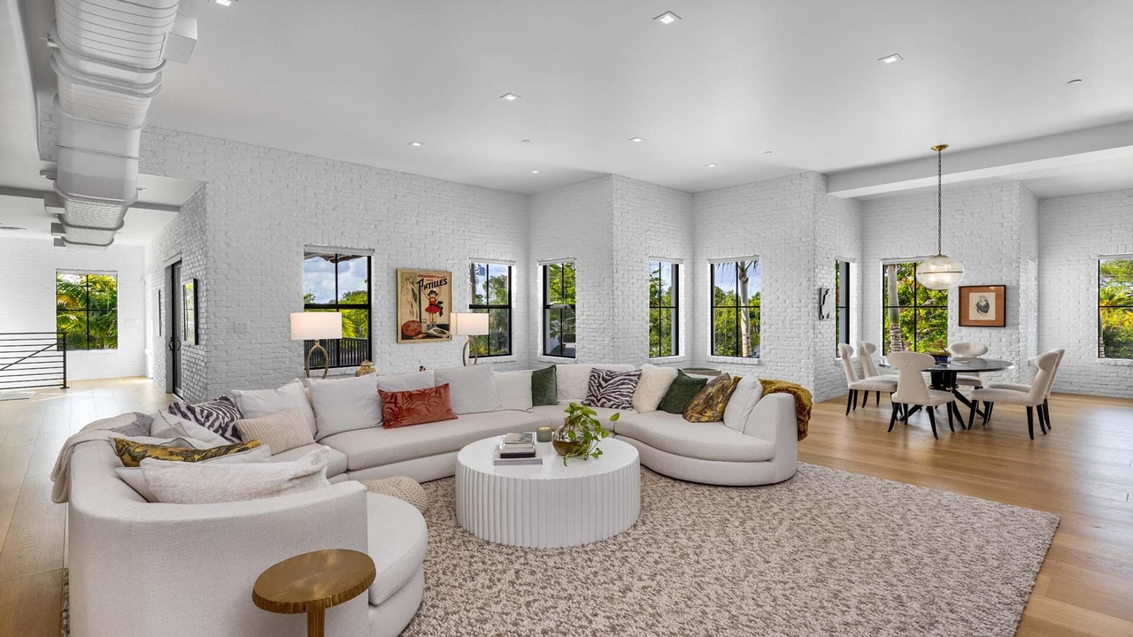 Photo 4 of 230 George Bush Boulevard, Delray Beach, FL 33444
