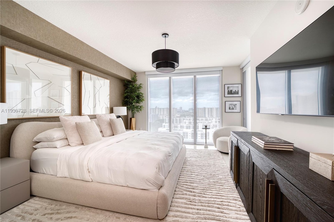 Photo 11 of 300 Sunny Isles Boulevard, Unit 4-1701, Sunny Isles Beach, FL 33160