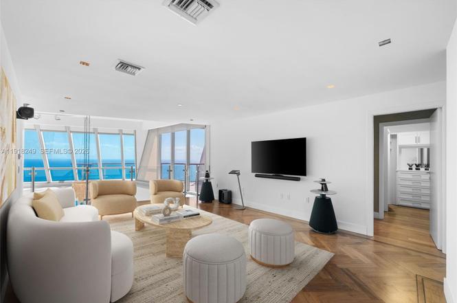 Photo 10 of 17121 Collins Avenue, #4806, Sunny Isles Beach, FL 33160