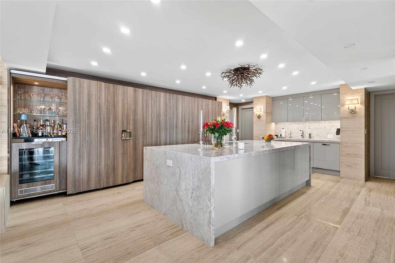 Photo 10 of 10155 Collins Avenue, #1505, Bal Harbour, FL 33154