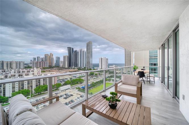 Photo 15 of 300 Sunny Isles Boulevard, Unit 4-1701, Sunny Isles Beach, FL 33160