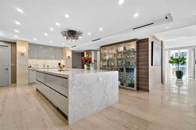 Photo 11 of 10155 Collins Avenue, #1505, Bal Harbour, FL 33154