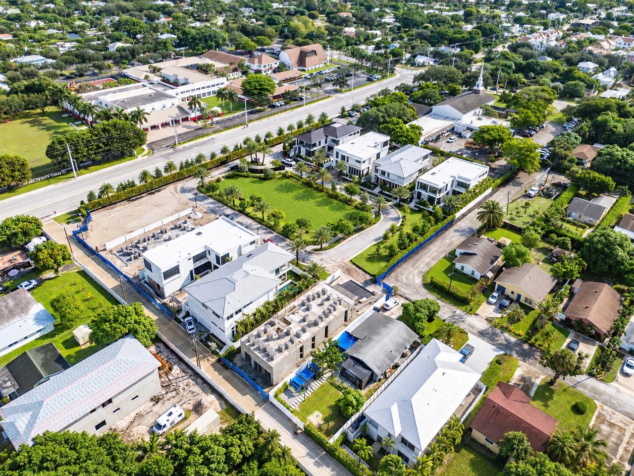 Photo 18 of 300 Grove Pl, Delray Beach, FL 33444