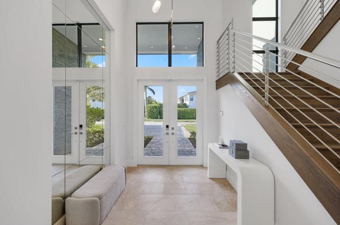Photo 5 of 2702 Northwest 71st Boulevard, Boca Raton, FL 33496