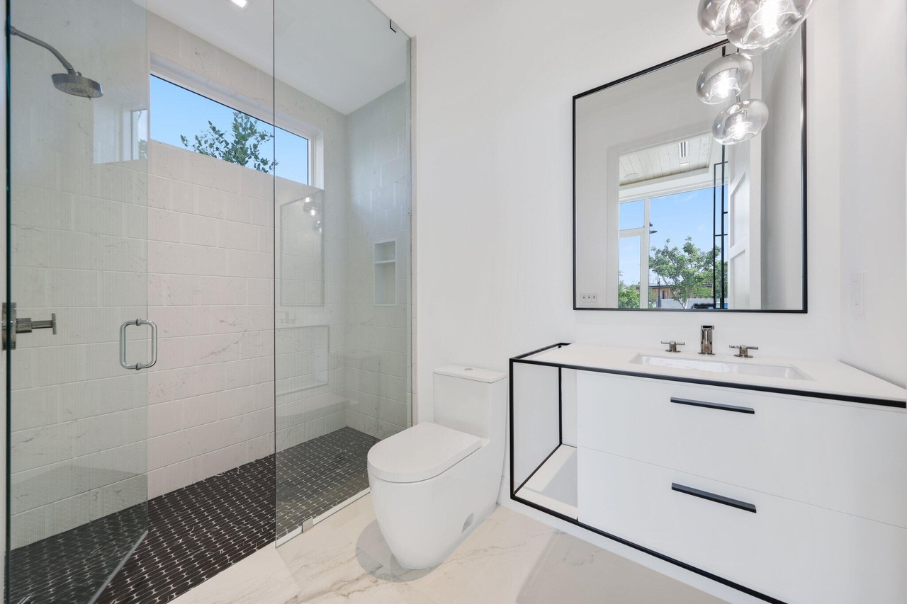 Photo 11 of 330 Grove Place, Delray Beach, FL 33444