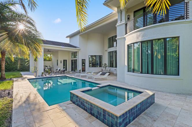 Photo 2 of 2702 Northwest 71st Boulevard, Boca Raton, FL 33496