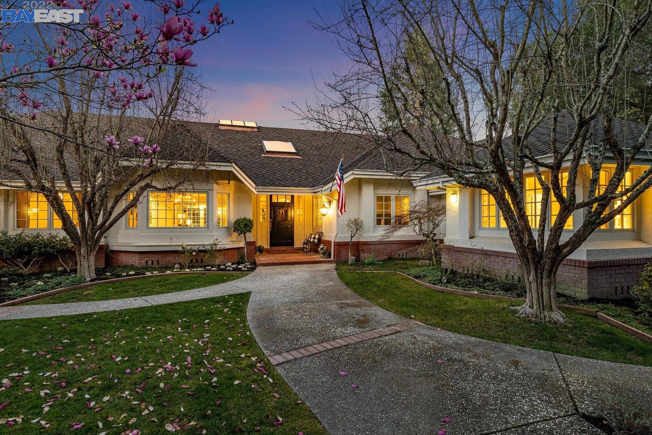 340 Lakeview Place, Alamo, CA