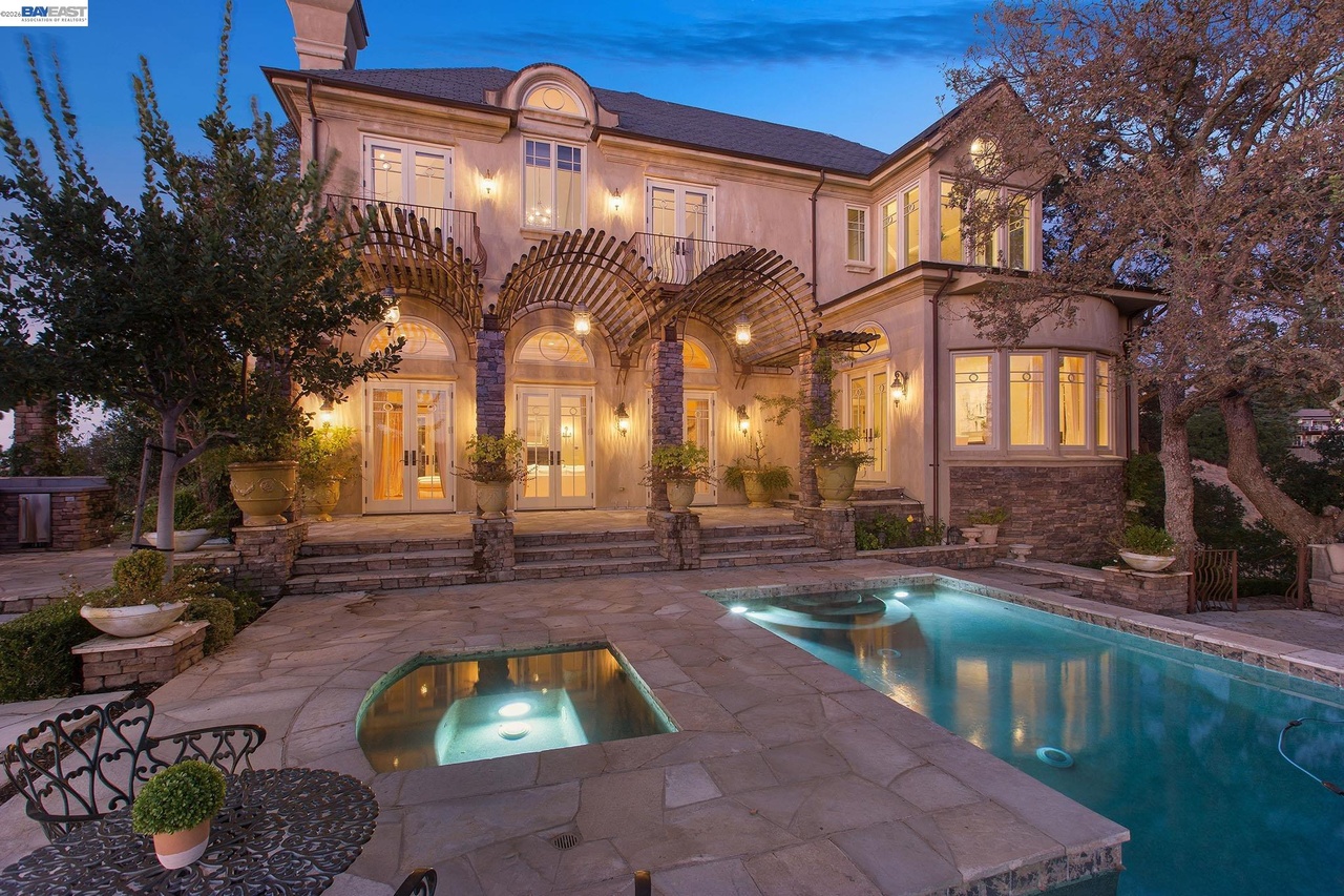 247 Michelle Lane, Alamo, CA