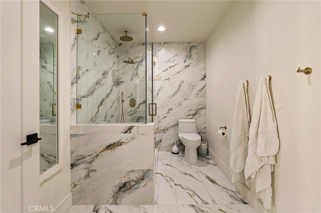 Photo 23 of 5315 Yarmouth Ave, # 104, Encino, CA 91316