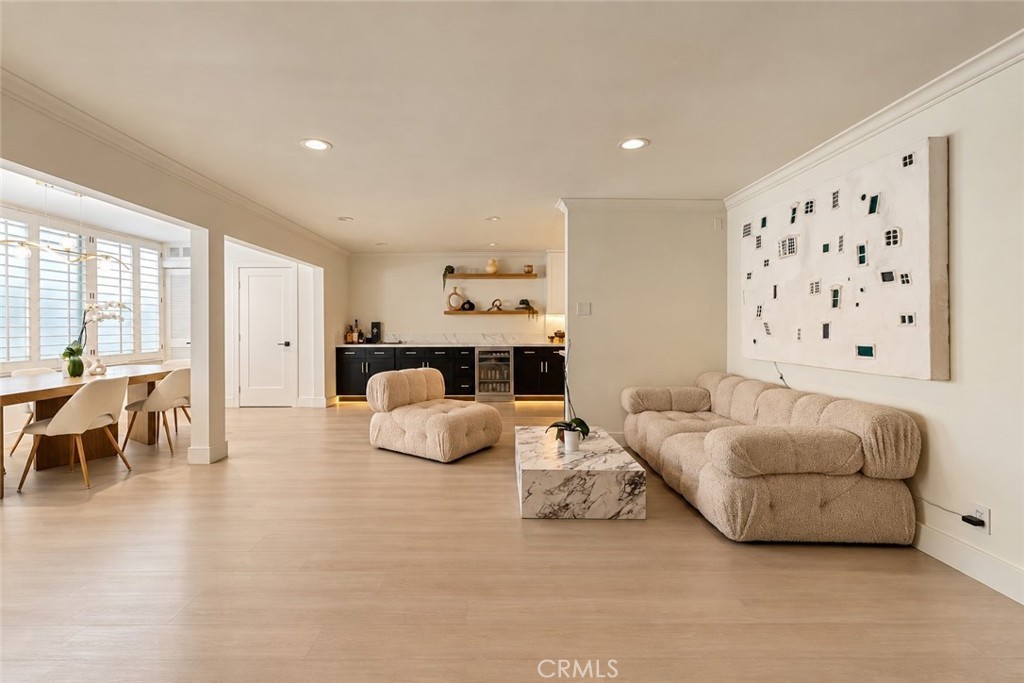 Photo 9 of 5315 Yarmouth Ave, # 104, Encino, CA 91316