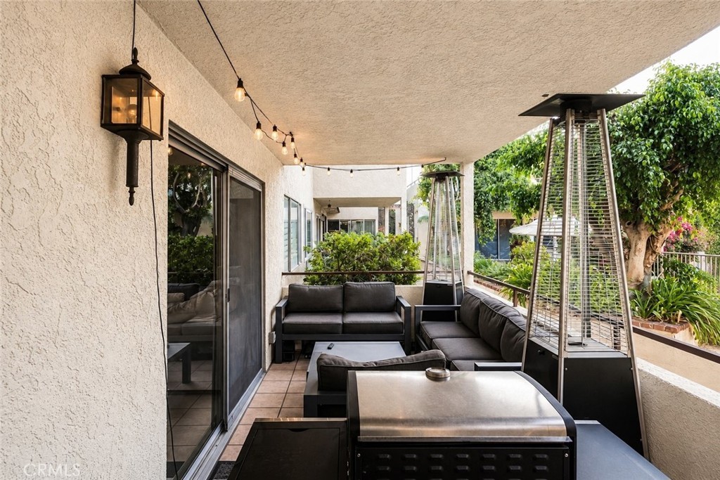 Photo 6 of 5315 Yarmouth Ave, # 104, Encino, CA 91316