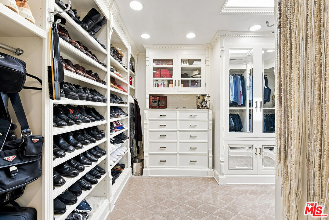 Photo 26 of 3235 Oakdell Ln, Studio City, CA 91604